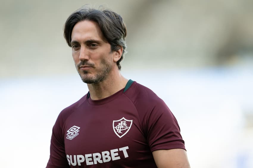 Zubeldia, treinador do Fluminense, no clássico contra o Botafogo pelo Brasileirão