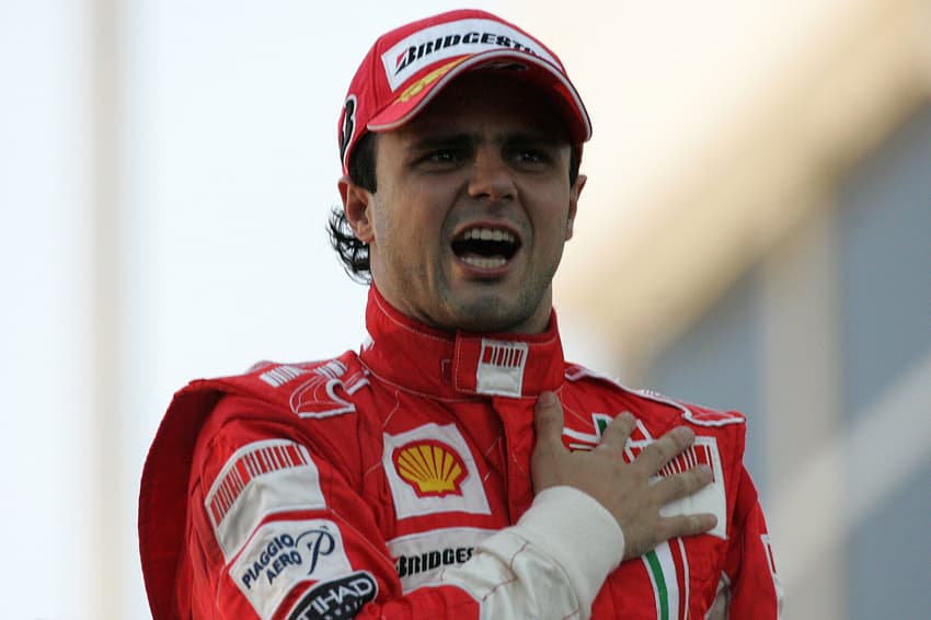 F1 - ESPORTES - GRANDE PREMIO DO BRASIL - Felipe Massa comemora vitória do GP Brasil - Autódromo Jose Carlos Pace - Interlagos - SP - Brasil - 02/11/2008 - Foto: Marcelo Ferrelli/Gazeta Press
