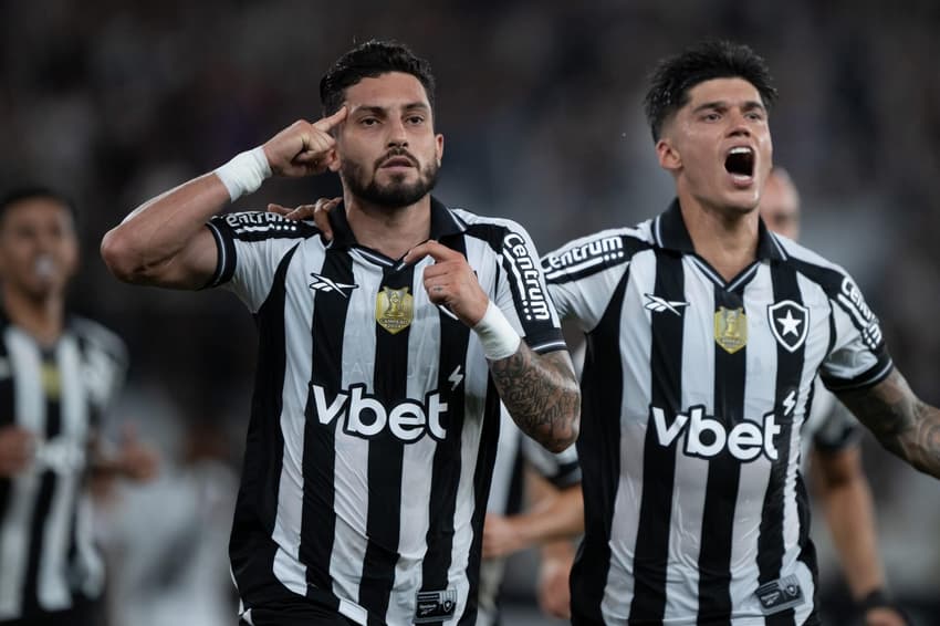 Alex Telles Botafgo