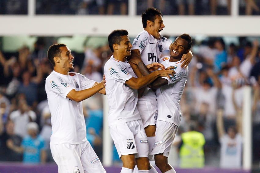 Neymar jogou pela última vez contra o Palmeiras no Paulistão de 2013. (Foto: RICARDO SAIBUN/Gazeta Press)