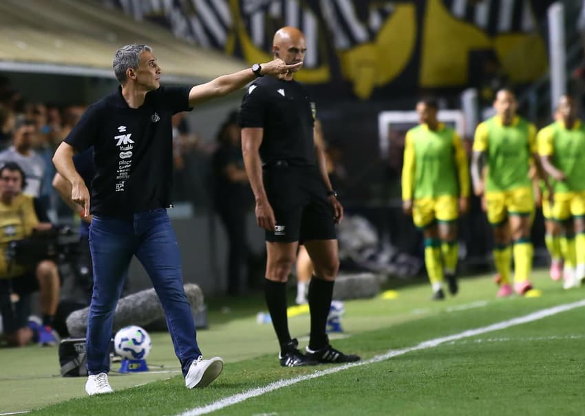 Peixe vem de um empate por 1 a 1 diante do Mirassol, na Vila Belmiro. (Foto: Mauricio de Souza/Agif/Gazeta Press)