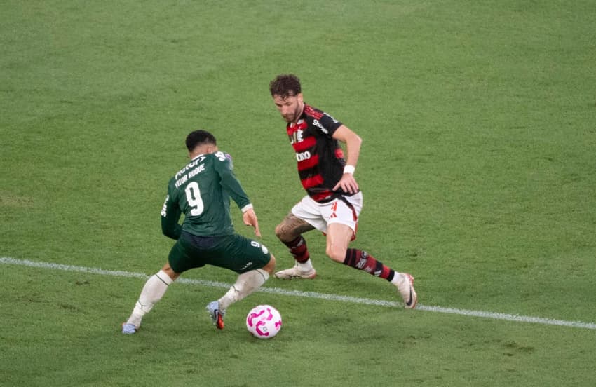 Palmeiras e Flamengo decidem final da Copa Libertadores de 2025 (Foto: ALEXANDRE BRUM/Agencia Enquadrar/Gazeta Press)
