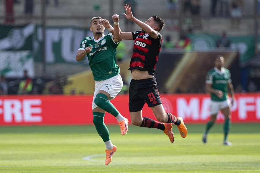 Andreas Pereira na final da Libertadores entre Palmeiras e Flamengo (Foto: Crizam FranÃ§a/Photo Premium/Gazeta Press)