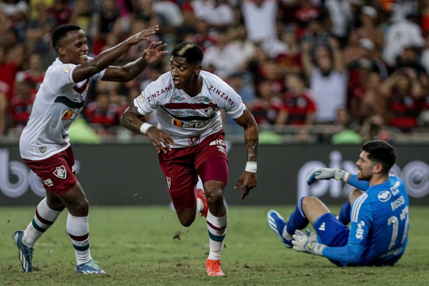 Yony González comemora gol em Flamengo x Fluminense (Foto: Lucas Merçon/ Fluminense)