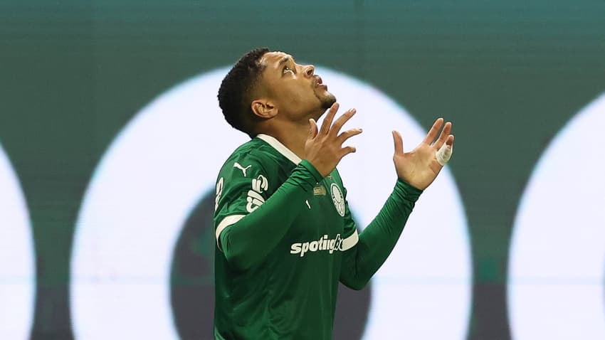Vitor Roque, atacante do Palmeiras, entrou no rador de clubes europeus para a próxima janela de transferências (Foto: Cesar Greco/Palmeiras/by Canon)