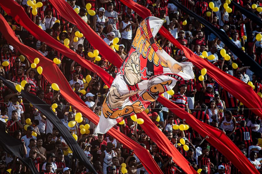 Torcida do Vitória faz a festa no Barradão (Foto: Victor Ferreira / EC Vitória)