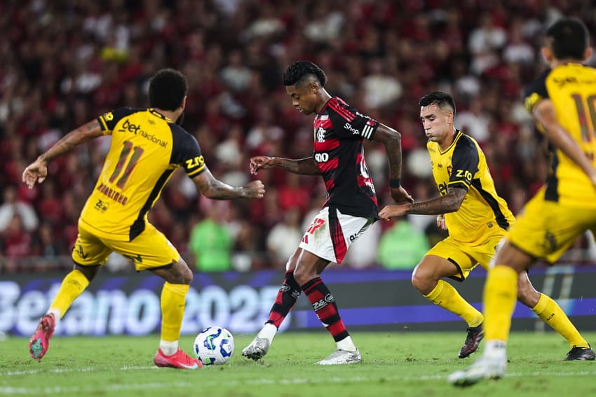 Bruno Henrique em ação em Flamengo x Sport (Foto: Gilvan de Souza/Flamengo)