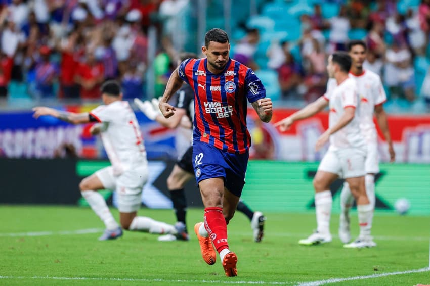 Willian José comemora gol contra o Bragantino (Foto: Rafael Rodrigues/EC Bahia)