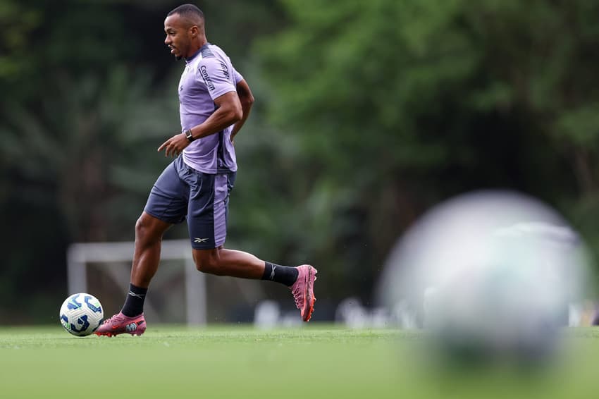 Marlon Freitas, do Botafogo, está pendurado com dois cartões amarelos (Foto: Vítor Silva/Botafogo)
