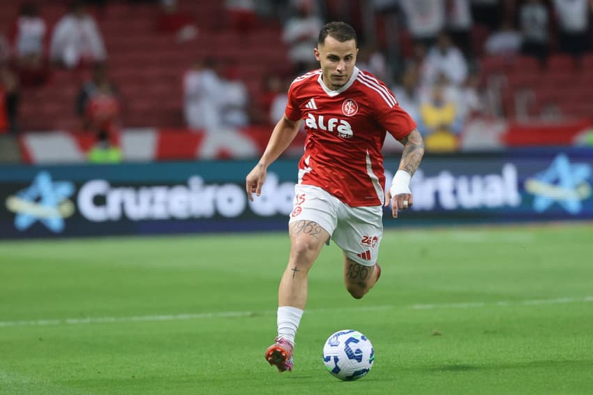 Bruno Gomes, lateral-direito do Internacional