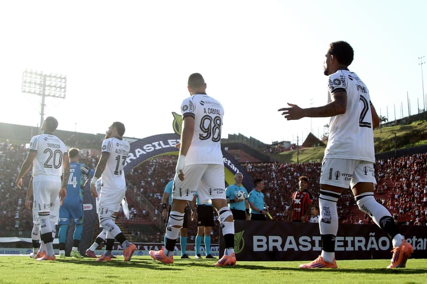 Botafogo vem de empate fora de casa com o Vitória (Foto: Vítor Silva/Botafogo)