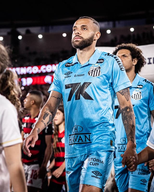 Guilherme foi titular do Santos na derrota para o Flamengo. (Foto: Raul Baretta/ Santos FC)