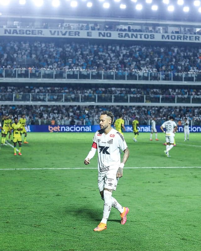 Neymar marcou um gol no empate contra o Mirassol, na última quarta-feira (19), na Vila Belmiro. (Foto: Reinaldo Campos/ Santos FC)