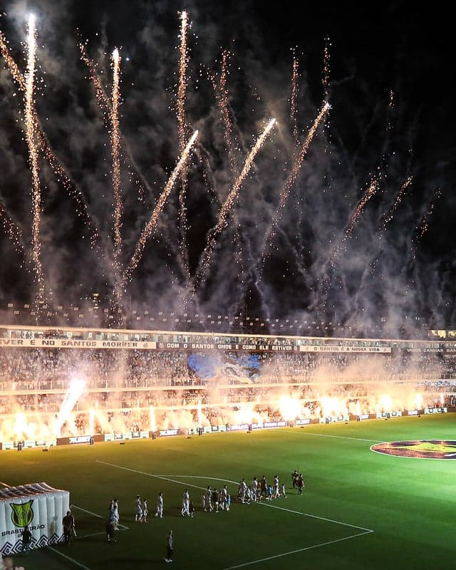 Torcida do Santos promete grande festa no duelo contra o Sport. (Foto: Vila Belmiro durante o jogo do Santos contra o Mirassol. (Foto: Reinaldo Campos/ Santos FC)