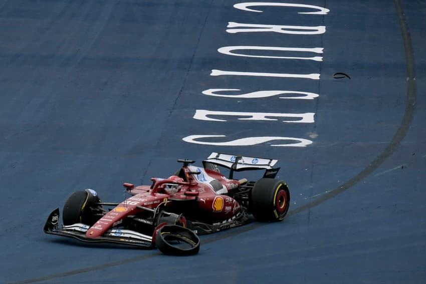 Charles Leclerc abandona corrida do GP do Brasil (Foto: Nelson Almeida/ AFP)
