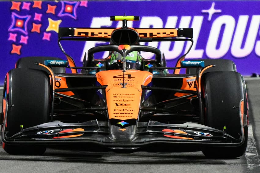 Lando Norris no TL1 do GP de Las Vegas de F1 (Foto: Frederic J. Brown / AFP)