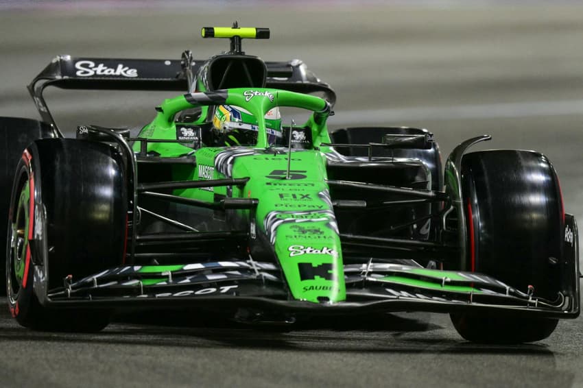 Gabriel Bortoleto no GP de Las Vegas de F1 (Foto: Frederic J. Brown / AFP)