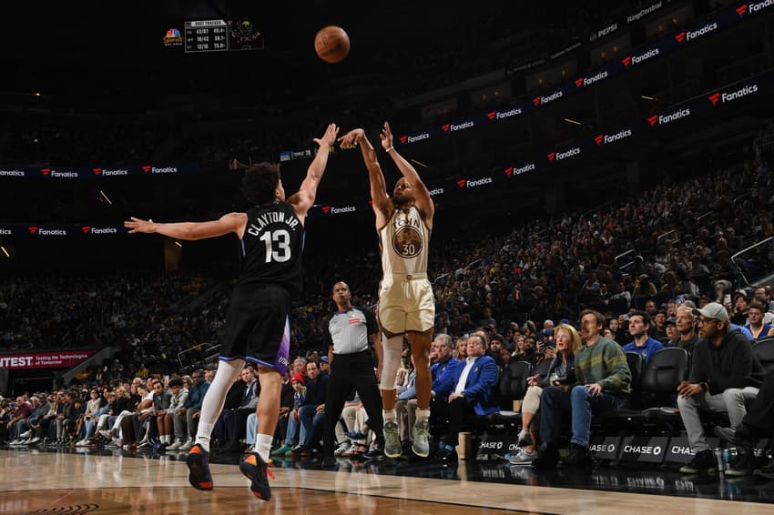 Golden State Warriors x Utah Jazz (Foto:  Noah Graham/NBAE via Getty Images/AFP (Photo by Noah Graham / NBAE / Getty Images / Getty Images via AFP)