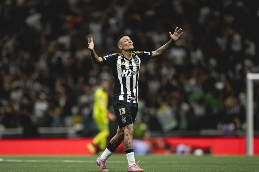 Arana volta a viver bom momento pelo Atlético (Foto: Pedro Souza / Atlético)