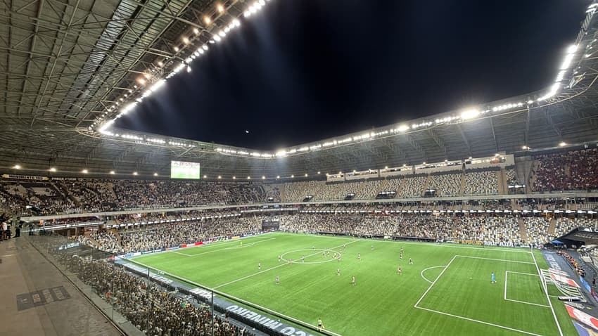 Arena MRV recebeu o menor público da história, apenas 18.321 torcedores (Foto: Artur Henrique / Lance!)