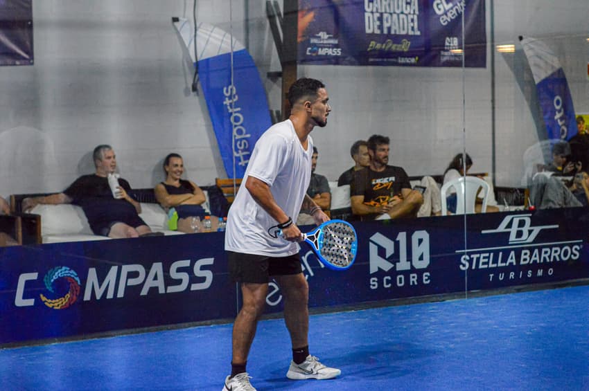 Rafael (da foto) e Fábio, multicampeões pelo Manchester United, participaram do Circuito Estadual de Padel em Niterói (Divulgação)