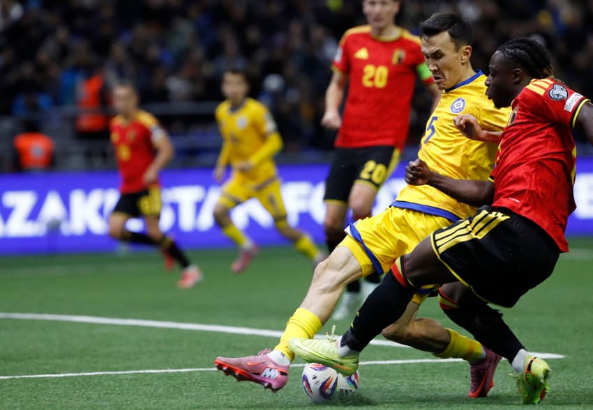 Doku em ação pela Bélgica contra o Cazaquistão