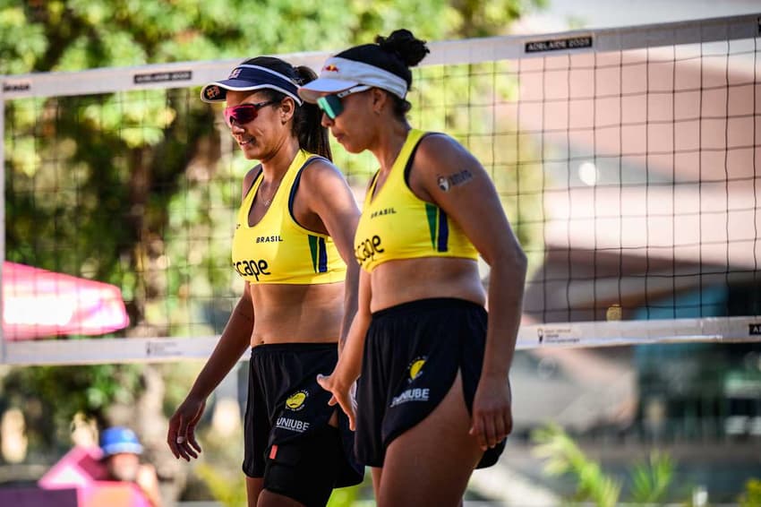 Duda e Ana Patrícia venceram as porto-riquenhas no Mundial de Vôlei de Praia 2025 (Foto: Voleyball World)