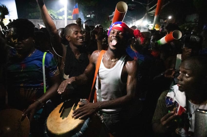 Haitianos comemoram classificação da seleção para a Copa do Mundo de 2026