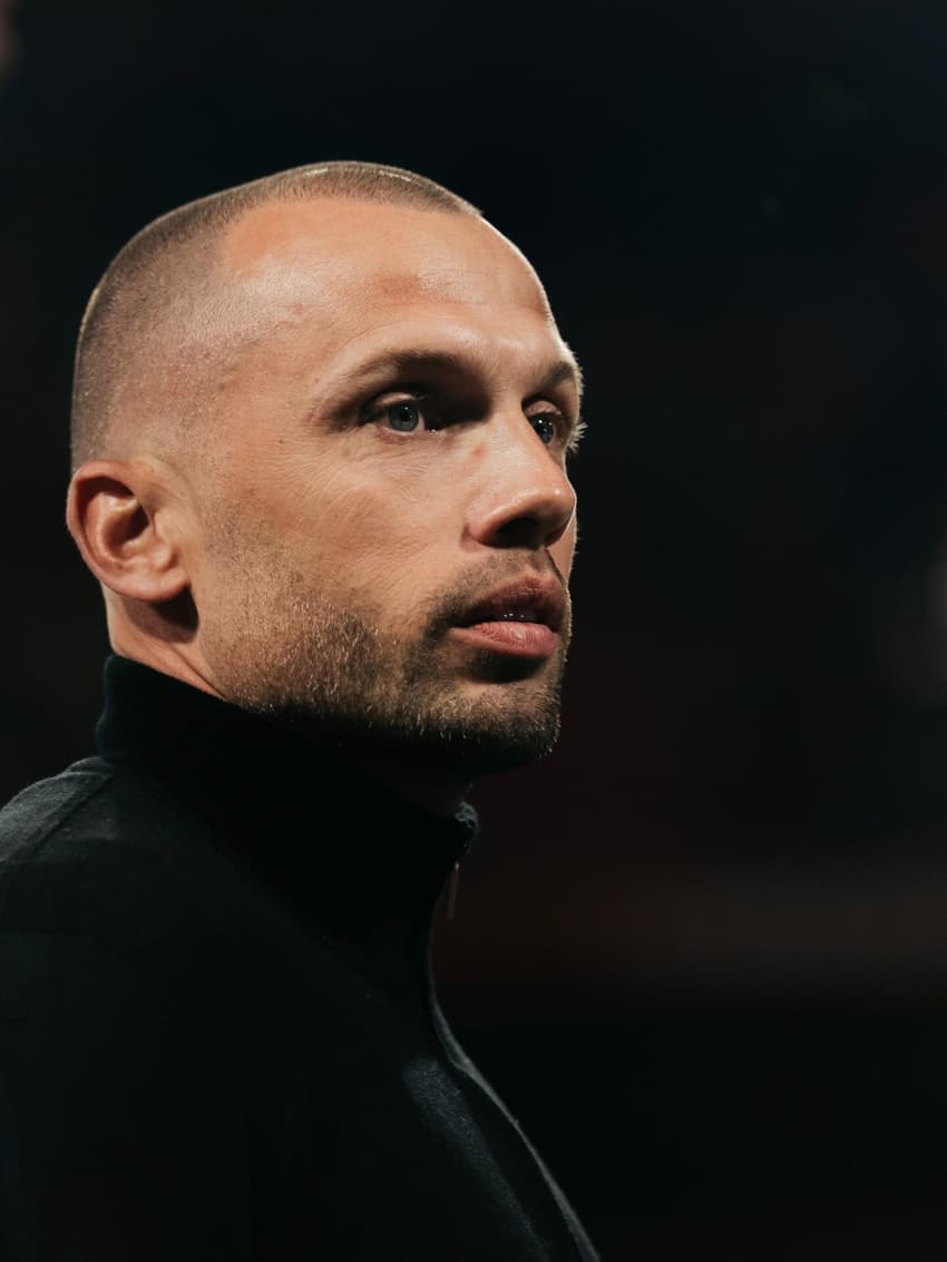 Heitinga em ação pelo Ajax (Foto: Reprodução/Ajax)