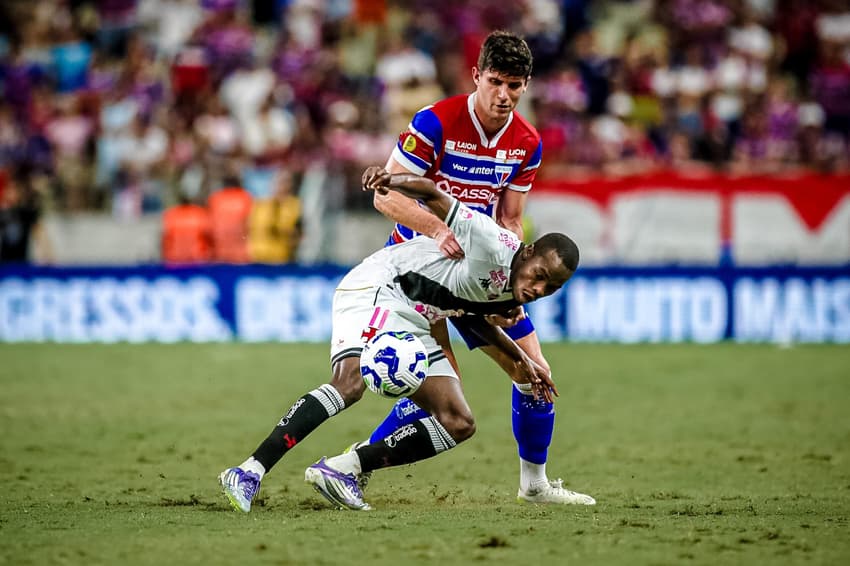 Kuscevic na partida entre Fortaleza e Vasco, pelo Brasileirão (Foto: Jonathan Feitosa De Sousa/W9 Press/Gazeta Press)