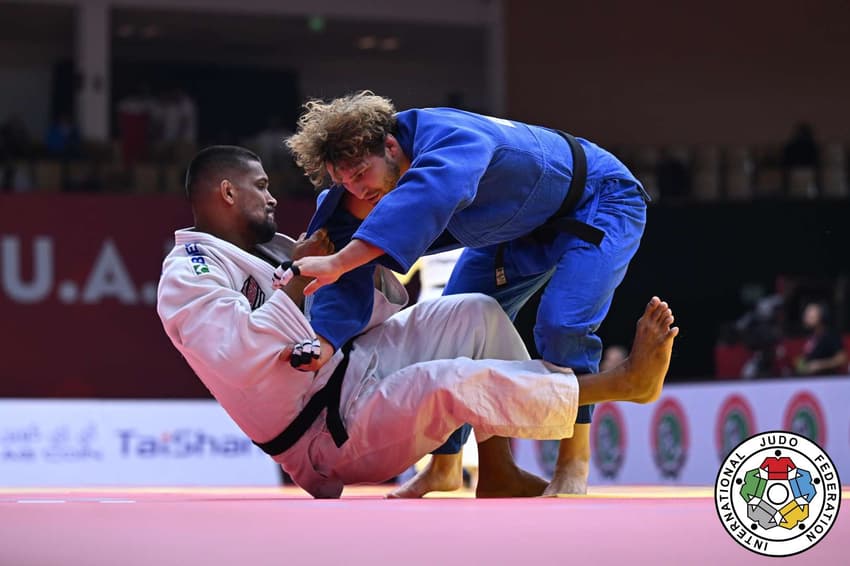 Leandro Gonçalves na quarta de final do Grand Slam 2025 (Foto: IJF)