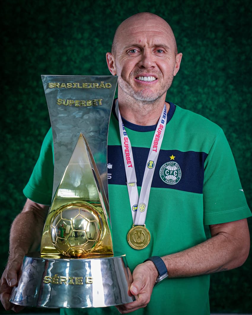 Mozart Coritiba campeão troféu taça Série B