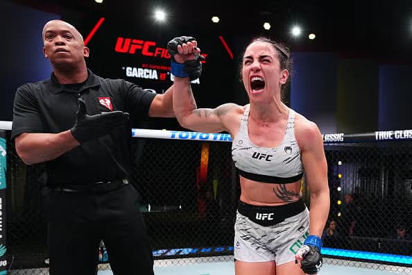 Norma Dumont venceu Ketlen Vieira no card preliminar do UFC Vegas 110 (Foto: Reprodução: Chris Unger / Zuffa LLC / UFC)