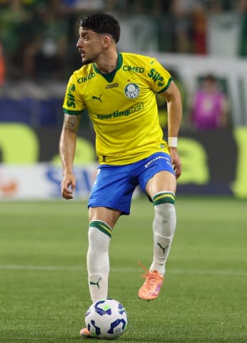 Piquerez, lateral do Palmeiras