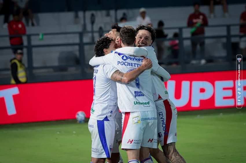 Fortaleza venceu e segue na luta contra o rebaixmento no Brasileirão (Foto: Mateus Lotif/Fortaleza)