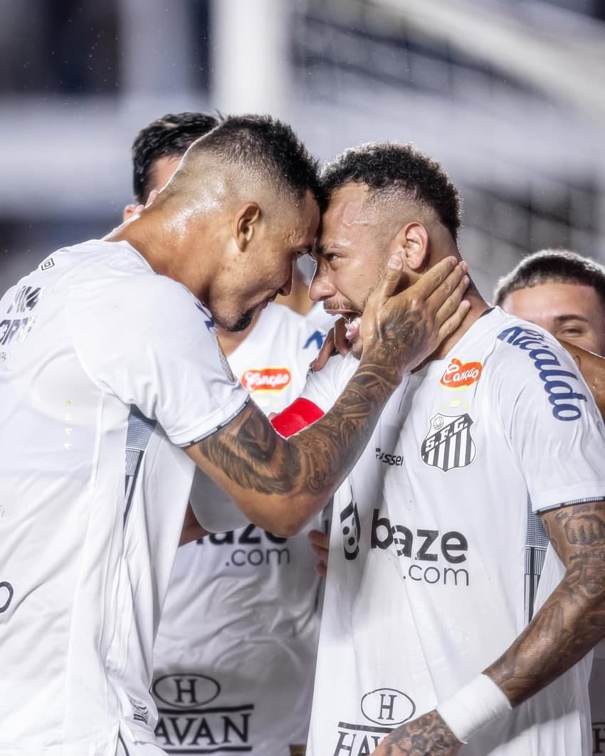 Neymar ao lado de Zé Ivaldo durante o Campeonato Paulista. (Foto: Divulgação/ Instagram)