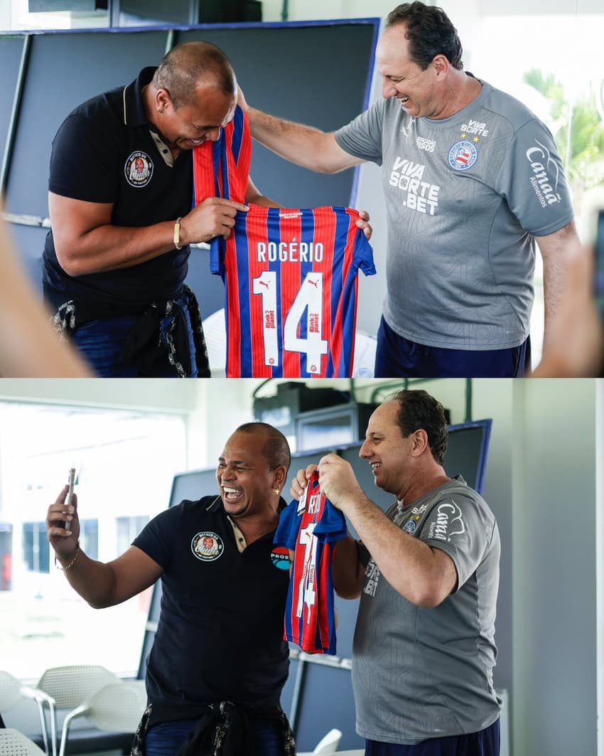 Aloísio Chulapa recebe presentes de Rogério Ceni (Foto: divulgação / EC Bahia)