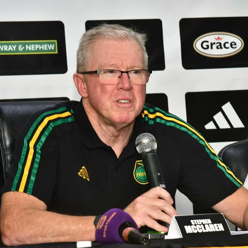 Steve McClaren, técnico que pediu demissão da seleção da Jamaica (Foto: Reprodução/X)