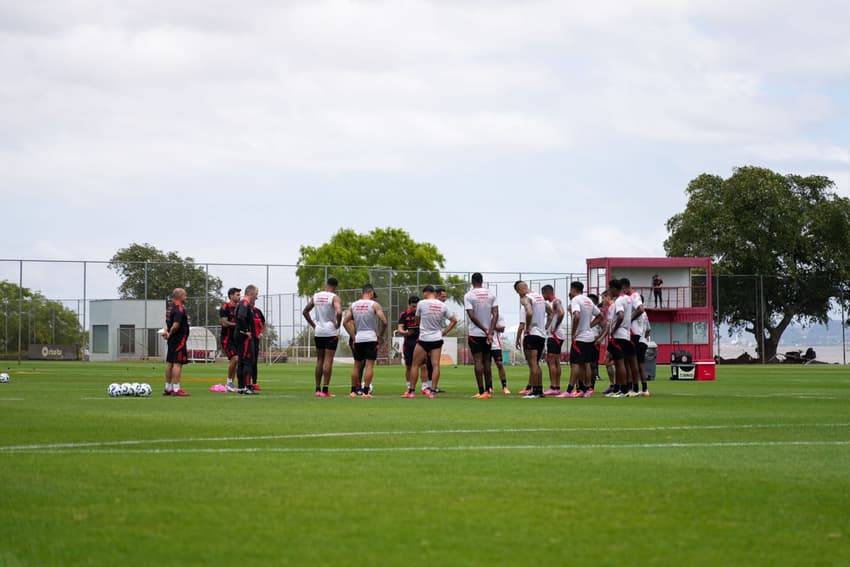 Treino do Internacional no CT Parque Gigante