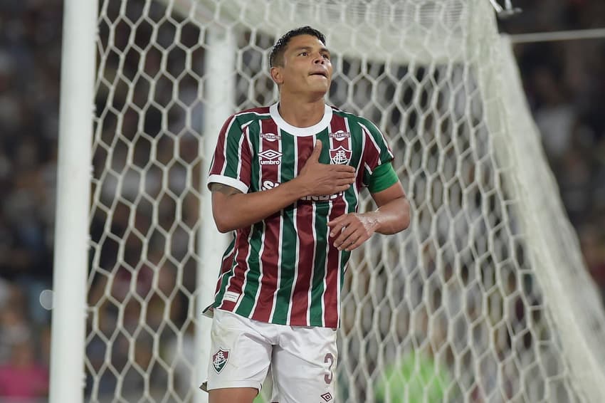 Thiago Silva comemora seu gol pelo Fluminense diante do Bahia na Copa do Brasil
