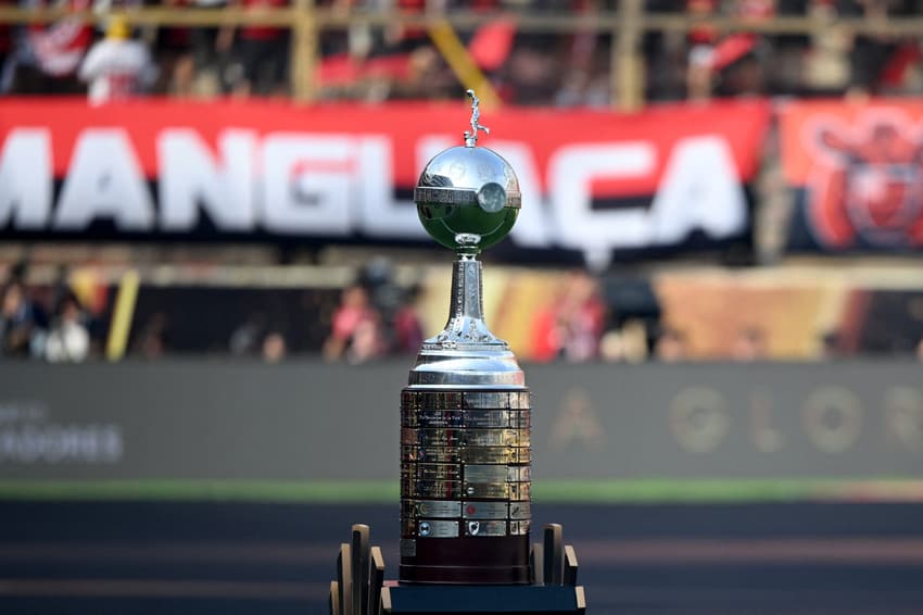 Taça / troféu da Libertadores