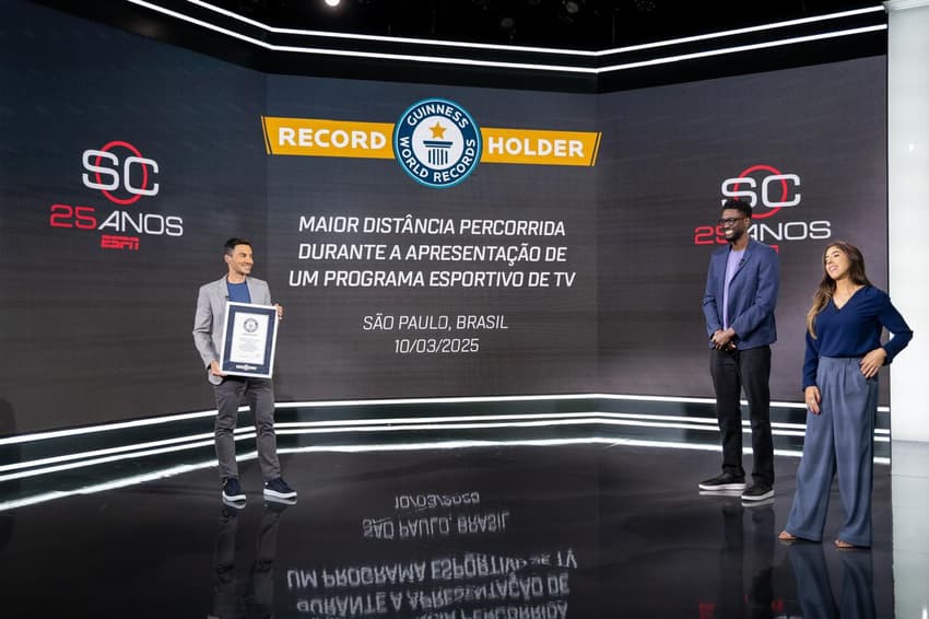 This image has an empty alt attribute; its file name is WhatsApp-Image-2025-11-06-at-15.46.19-2.jpeg