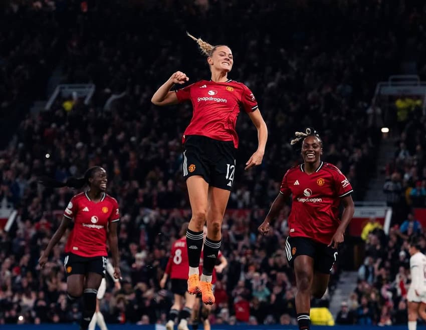 Manchester United vence o PSG pela Champions League Feminina. (Foto: Manchester United/Divulgação)