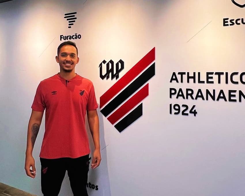Guilherme Nascimento passou pelo Athletico-PR (Foto: Reprodução/ Instagram)
