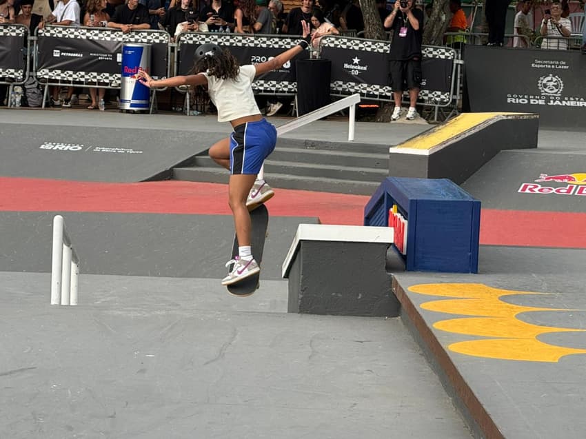 Rayssa Leal na semifinal do STU Pro Tour do Rio de Janeiro (Foto: Kauhan Fiaux / Lance!)