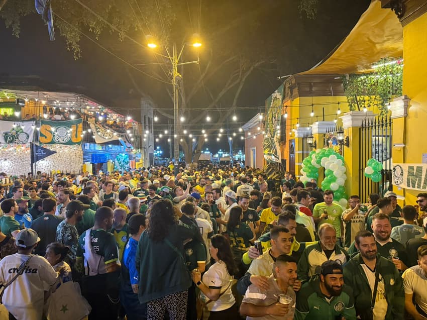 Torcedores do Palmeiras antes de final com o Flamengo