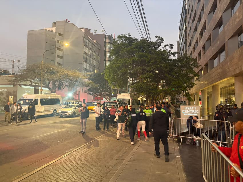 Arredores do hotel do Palmeiras em Lima (Foto: Vitor Palhares/Lance!)