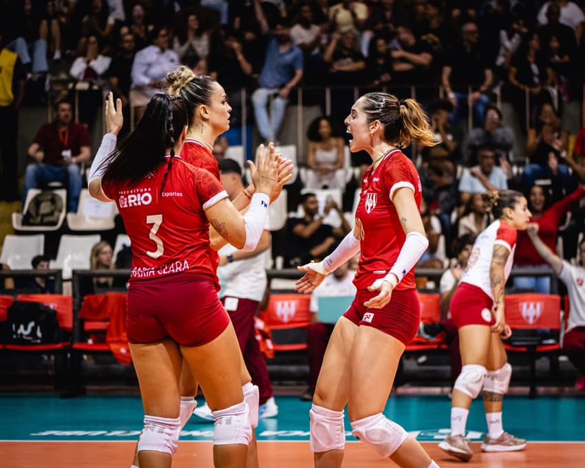 Tijuca Tênis Clube contra o Sesc Flamengo pela Superliga Feminina (Foto: Thiago Mendes / CBV)