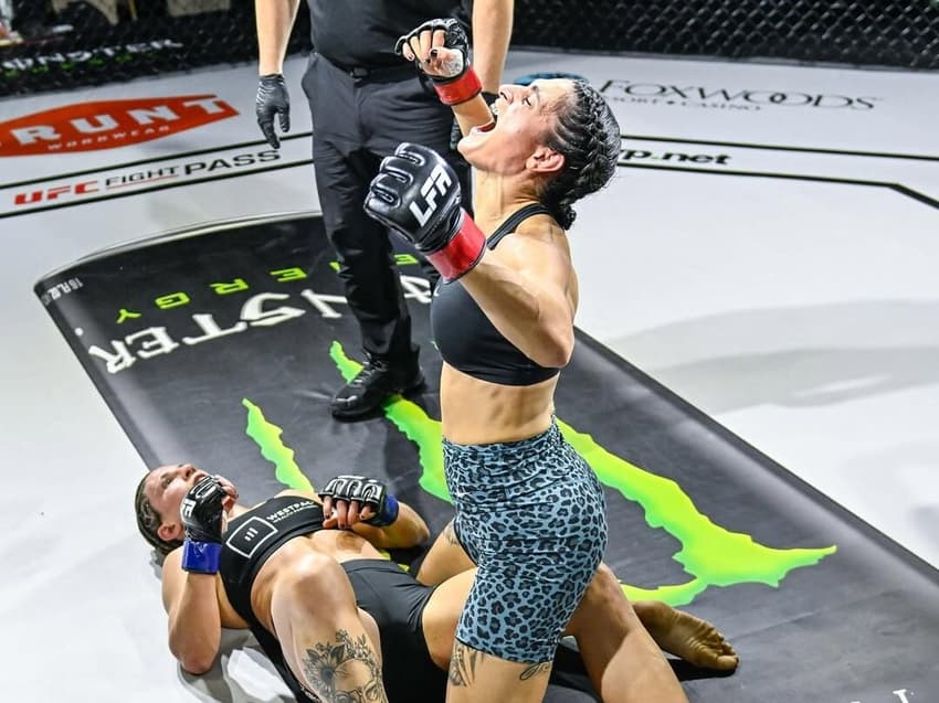 Irmã de Poatan, Aline Pereira venceu no LFA (Foto: Reprodução/Instagram)