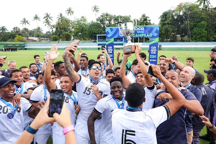Botafogo conquistou o Carioca Sub-20 ao bater o Vasco nos pênaltis
